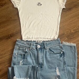 3 pieces includes blouse, pants and sweater